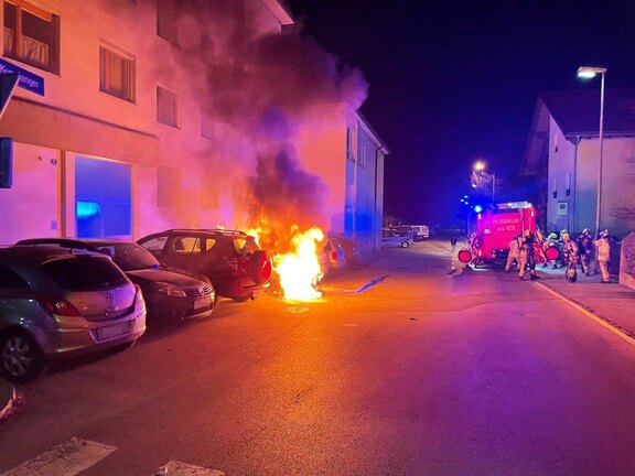 210213_Fahrzeugbrand001.jpg  