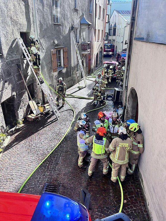 251025_Brand_waldaufstraße_a0c50d01-3273-4df8-a1e2-cd527e50aea1_web.jpg