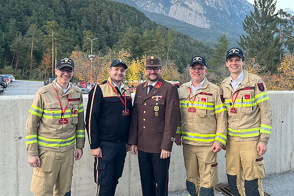 251017_FLA Gold008.jpeg  