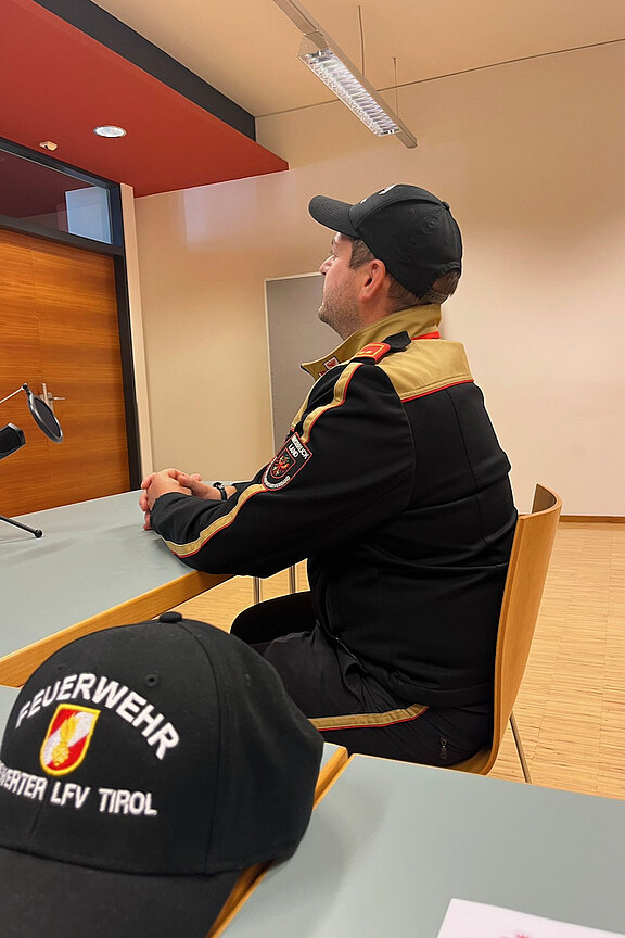 251017_FLA Gold004.jpeg  